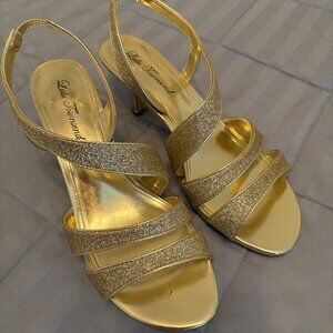 Lulu Townsend Gold Sandals Size 9.5 M